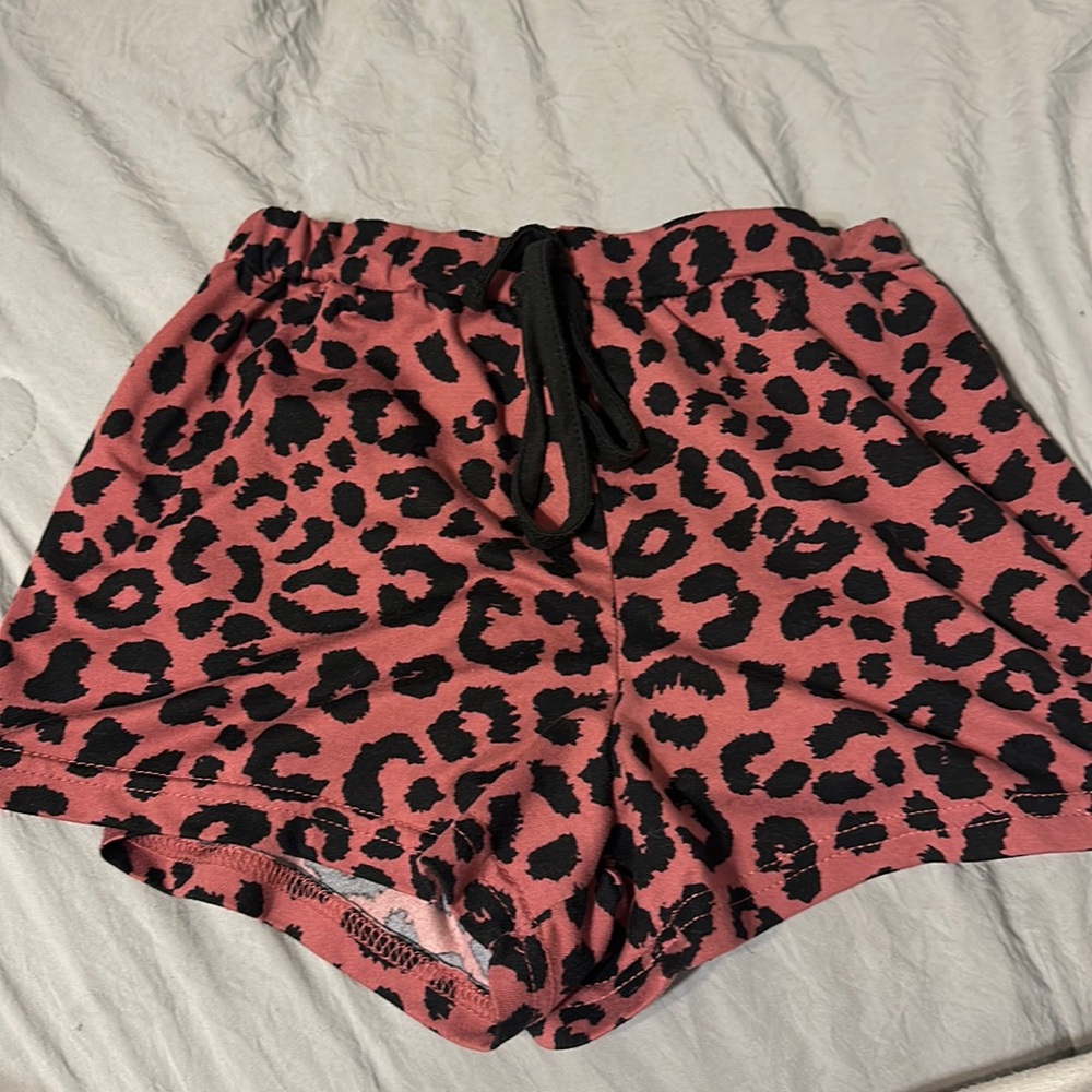 animal print shorts